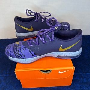 Nike KD 6 VI - Black History Month Limited Edition - Size 6.5Y